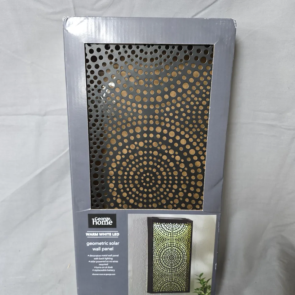 BOXED GEORGE HOME WARM WHITE LED GEOMETRIC SOLAR WALL PANEL