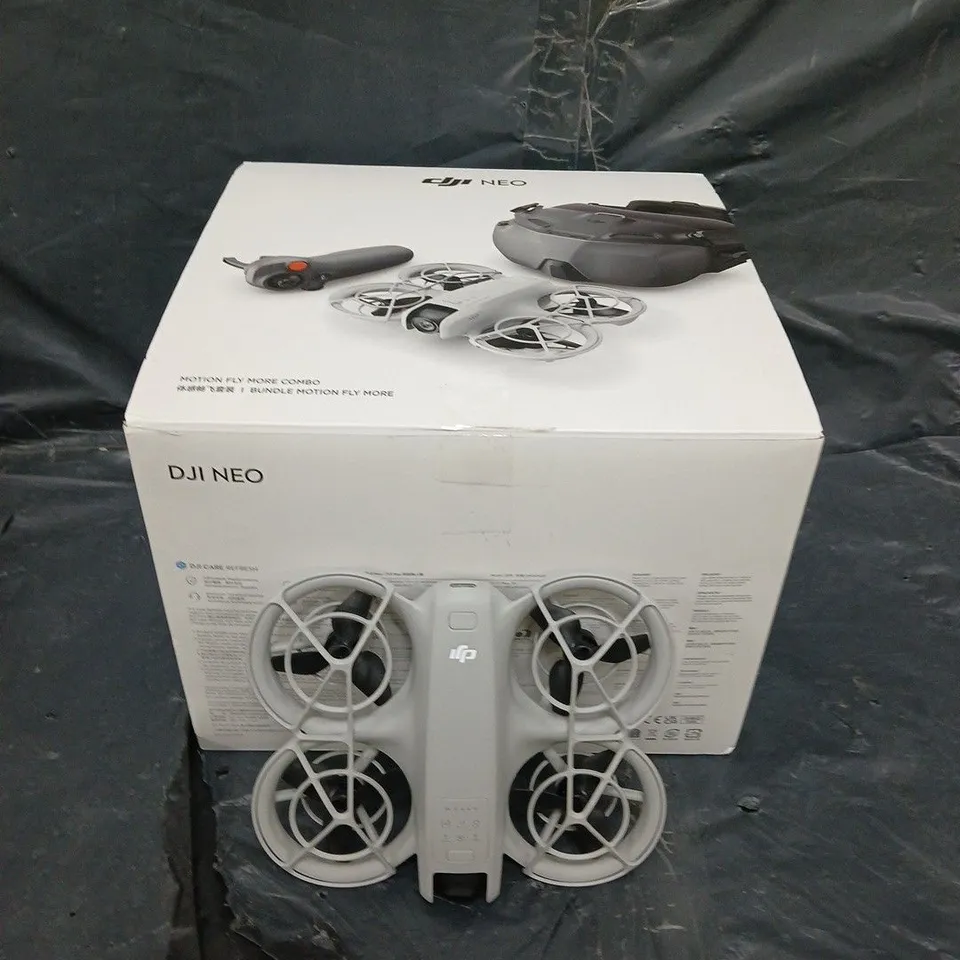 DJI NEO MOTION FLY MORE COMBO
