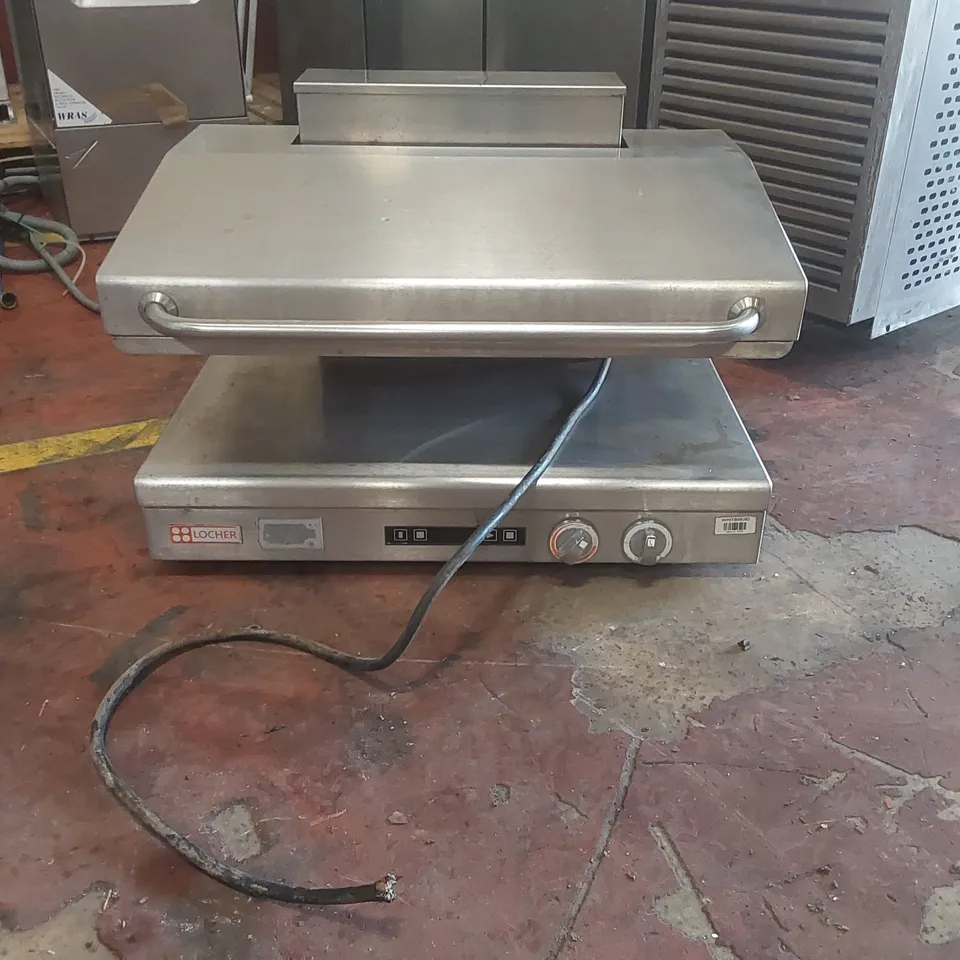 LOCHER COMMERCIAL RISE AND FALL SALAMANDER GRILL
