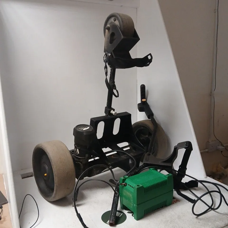POWAKADDY ELECTRIC GOLF CADDY