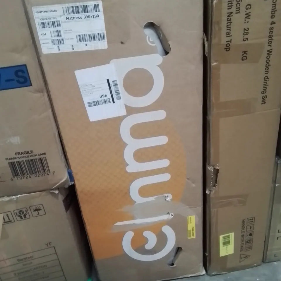  BOXED SINGLE MATTRESS 90 X 190CM, AFFORDABLE 3FT MEMORY INFUSED FOAM AND SPRING MATTRESS. APPROX 7 INCH/18CM DEEP WITH QUILTED COOLTOUCH COVER & BLUE TAPE EDGE,FIRE RETARDANT, SOFT-MED FEEL