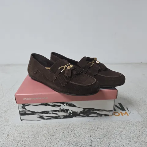 MODA IN PELLE ESSANA BROWN SUEDE MOCCASIN LOAFERS – UK 7 (EU 40)