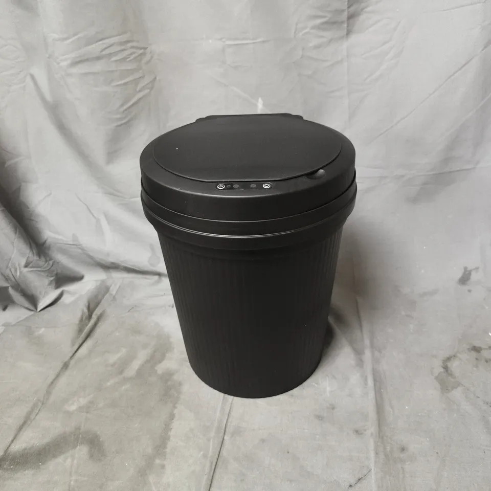MOTION SENSOR SMART TRASH BIN – BLACK (BOXED)