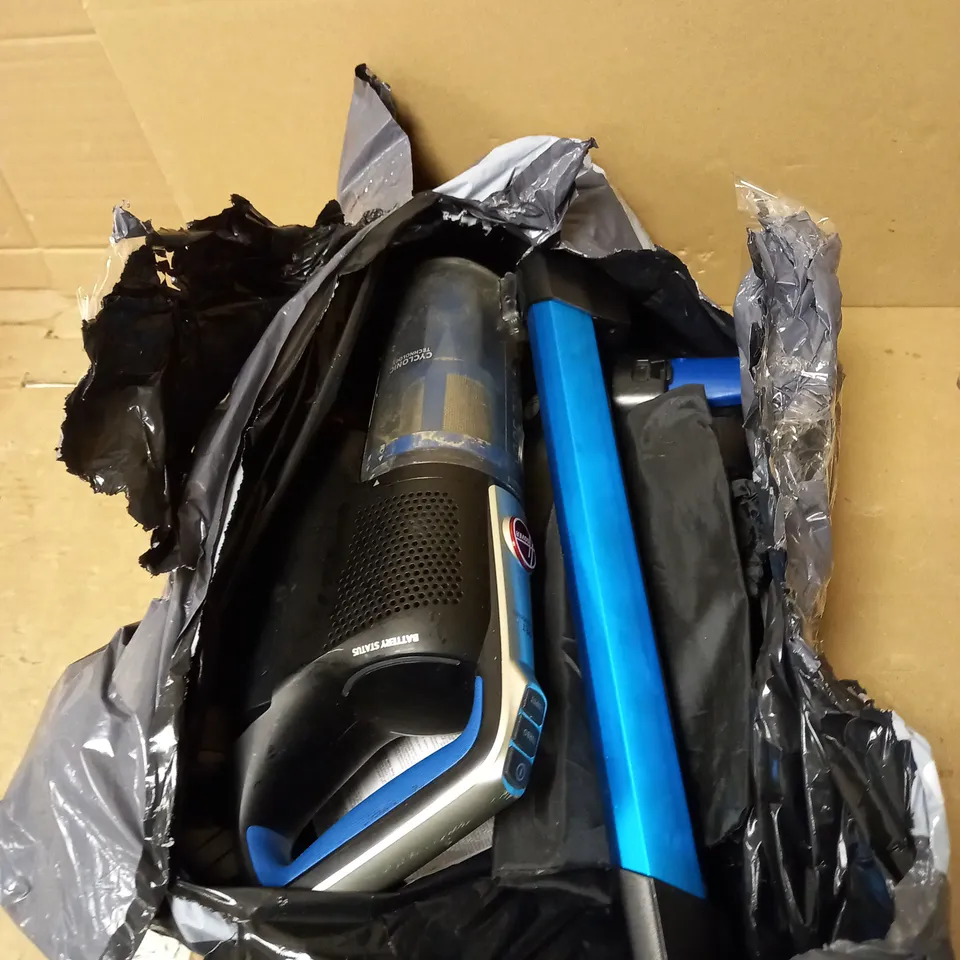 HOOVER CORDLESS PET VACUUM 