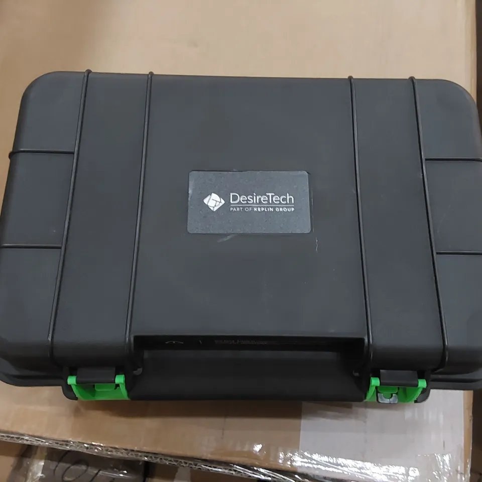 BOXED DESIRETECH WEATHERPROOF OUTDOOR ELECTRICAL CONNECTION BOX