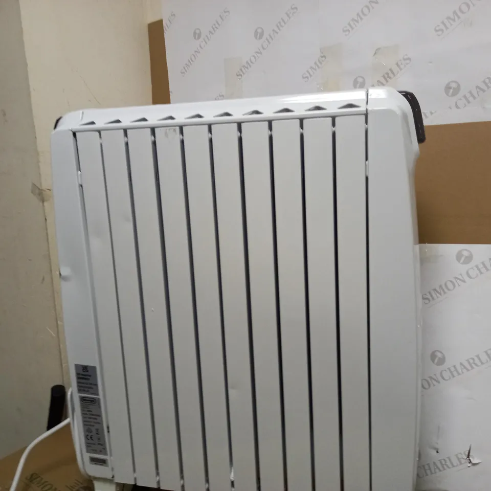 DE'LONGHI ELECTRIC OIL FILED RADIATOR 