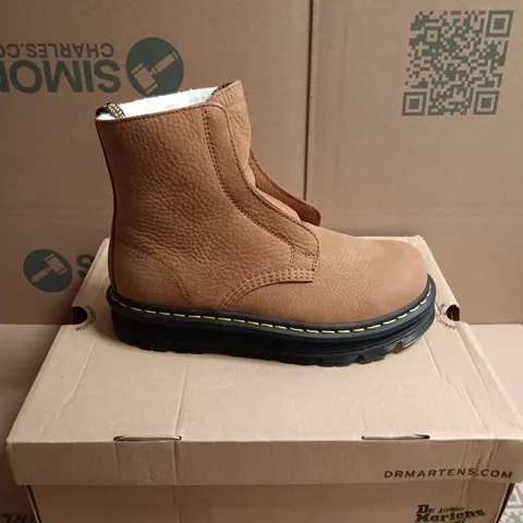 BOXED PAIR OF DR. MARTENS MILLED NUBUCK BOOTS - 8