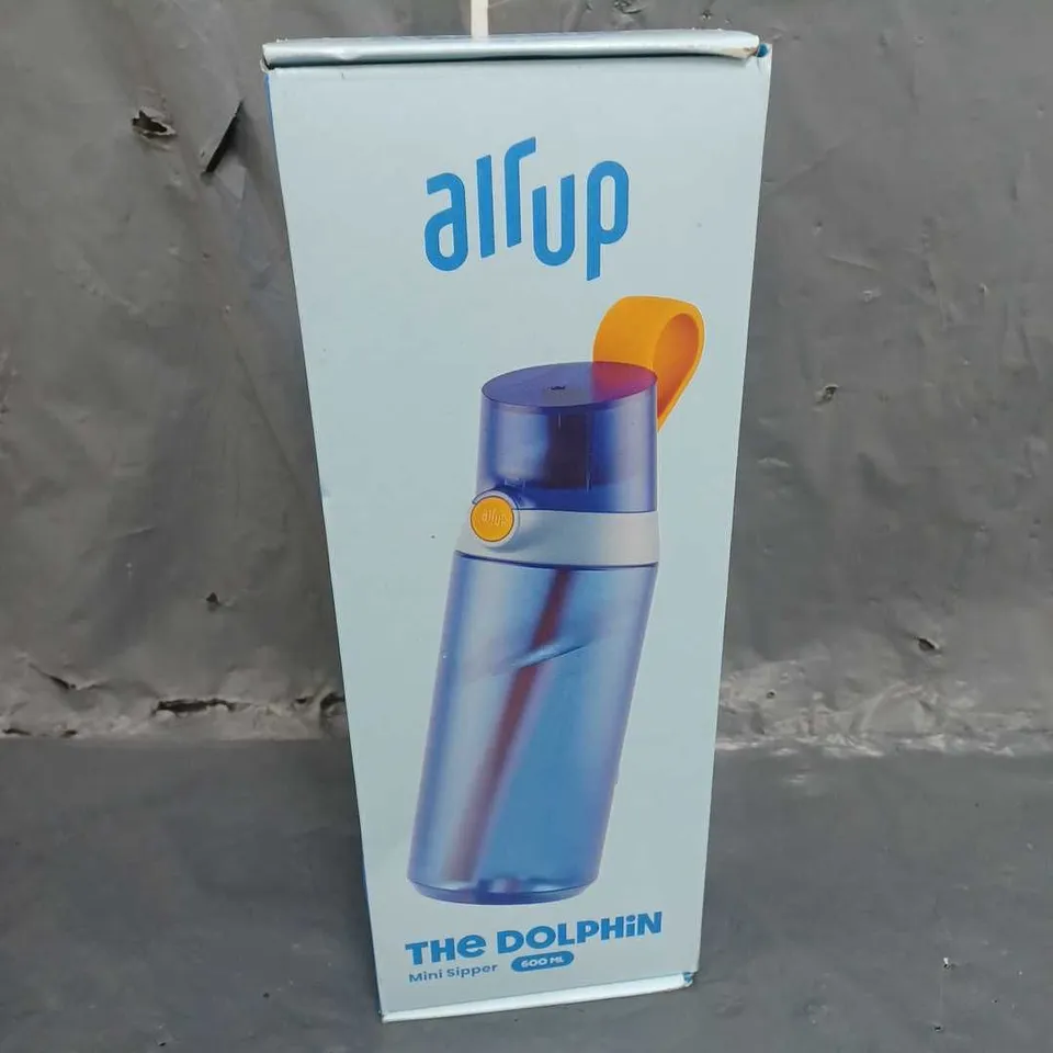 SEALED AIR UP THE DOLPHIN MINI SIPPER 600ML 