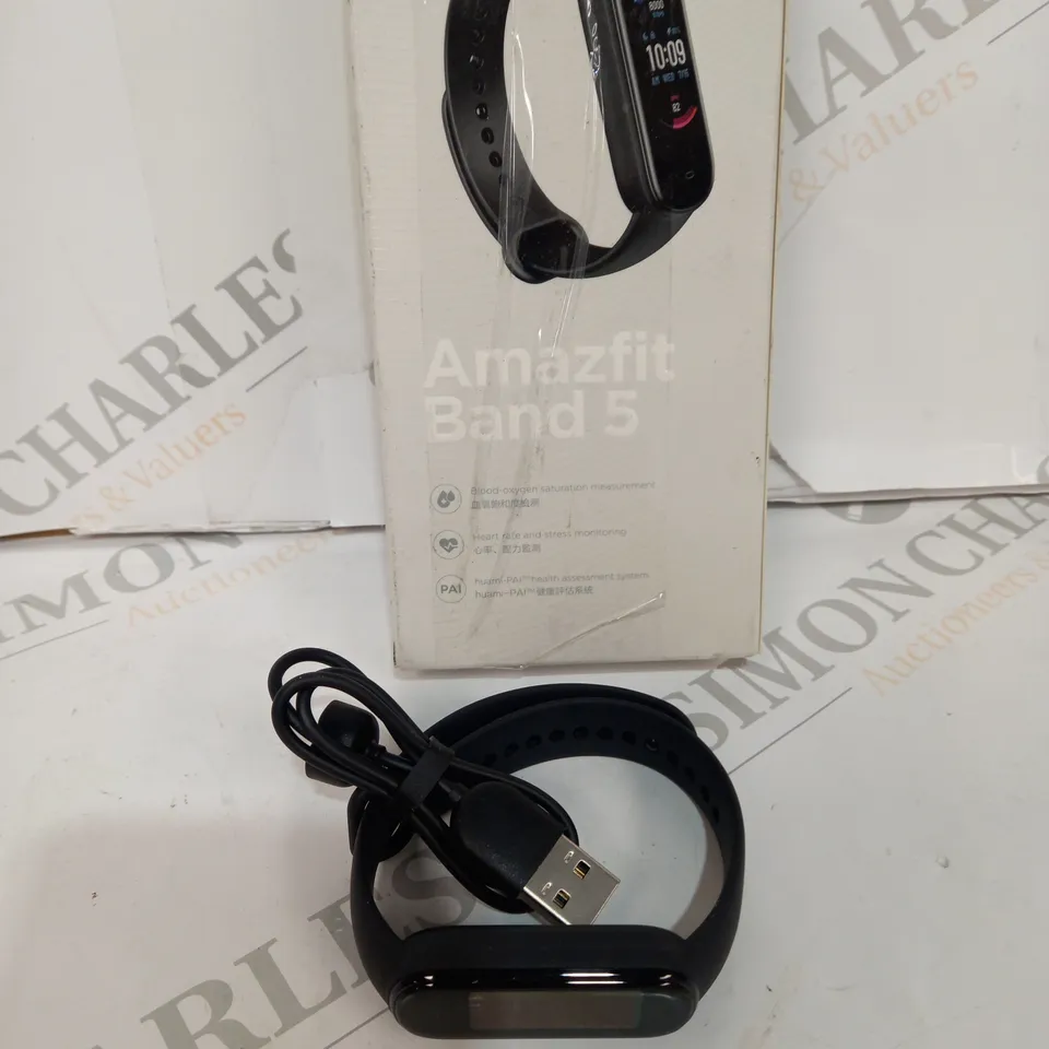 BOXED AMAZFIT BAND 5 SMART BAND/FITNESS TRACKERS WITH VOICE ASSISTANT 