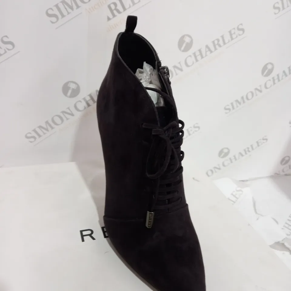 BOXED REISS SUEDE CHOCOLATE BOOT HEELS - SIZE 7