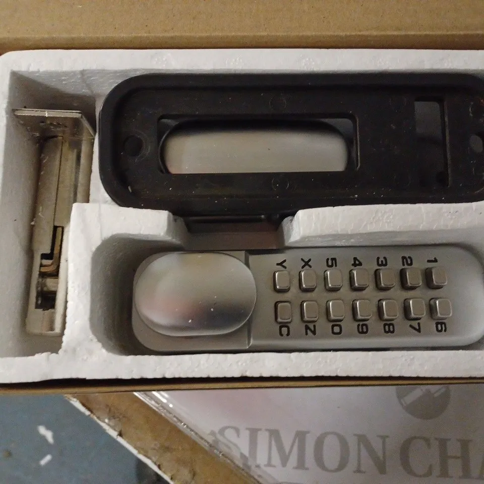 ERA PUSH BUTTON DOOR LOCK WITH OVAL HANDLE