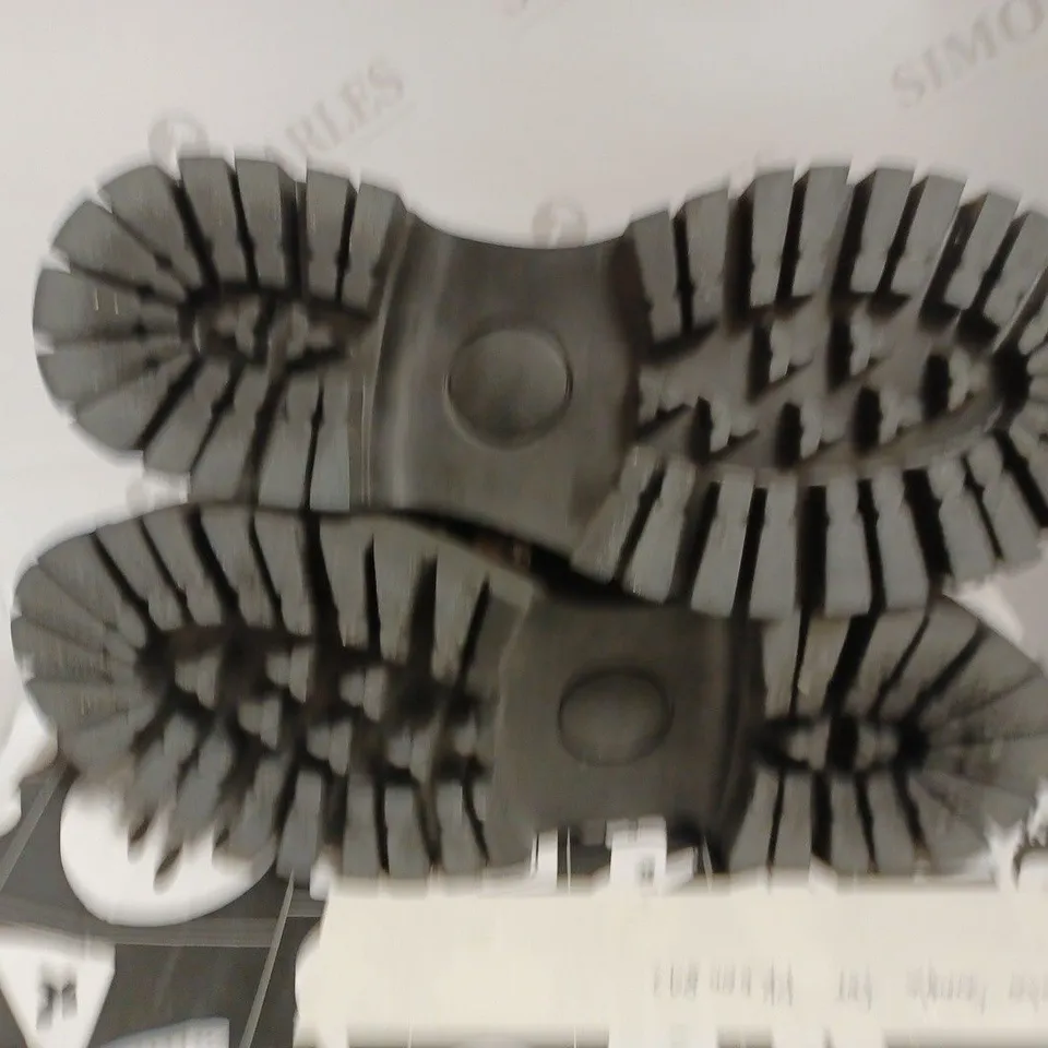 KOI VEGAN TELETUBBIES SUPERDROME MILITARY BOOTS - SIZE 6