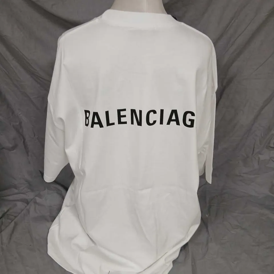 BALENCIAGA WHITE T-SHIRT WITH LOGO PRINT, SIZE M