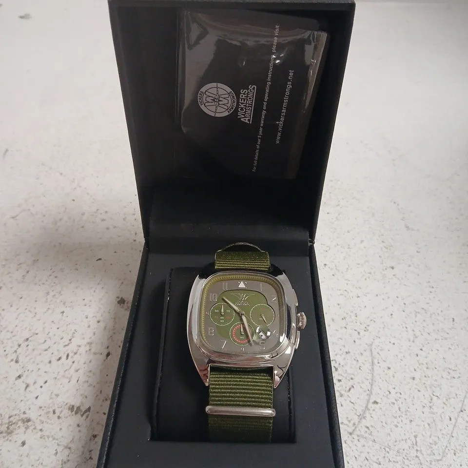 BOXED VICKERS ARMSTRONG GYRO STEEL OLIVE WATCH