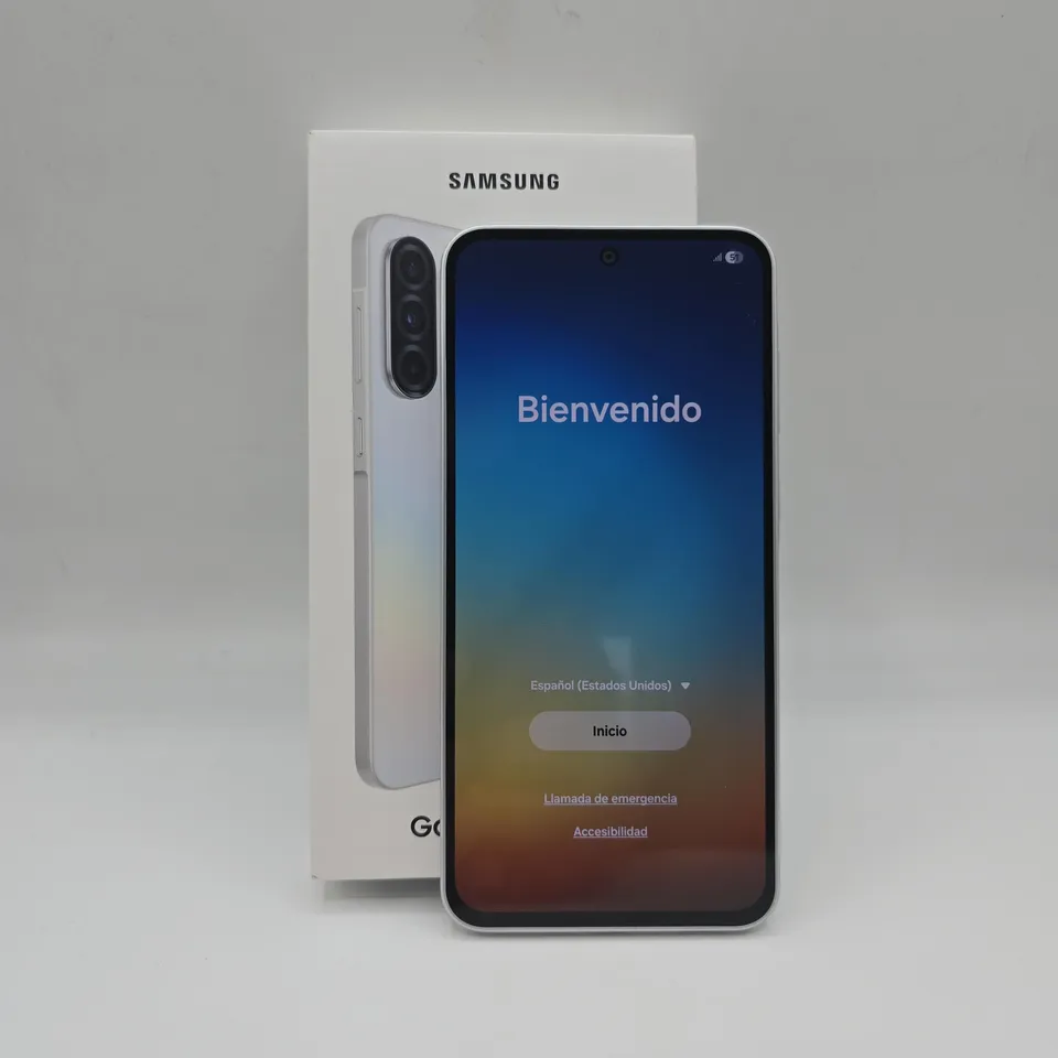 BOXED SAMSUNG GALAXY A36 5G 8/256GB IN AWESOME WHITE - SM-A366E