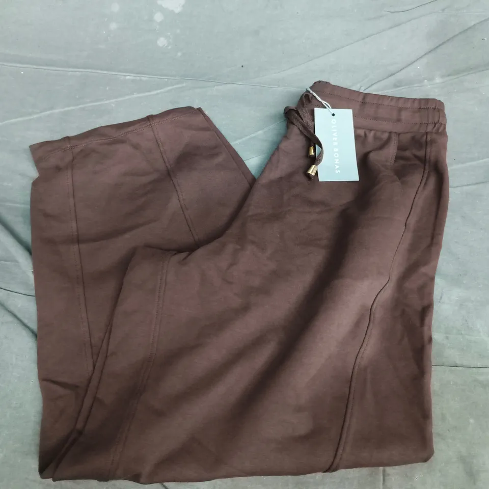 OLIVER BONAS CHOCOLATE JERSEY JOGGERS IN BROWN - SIZE 8