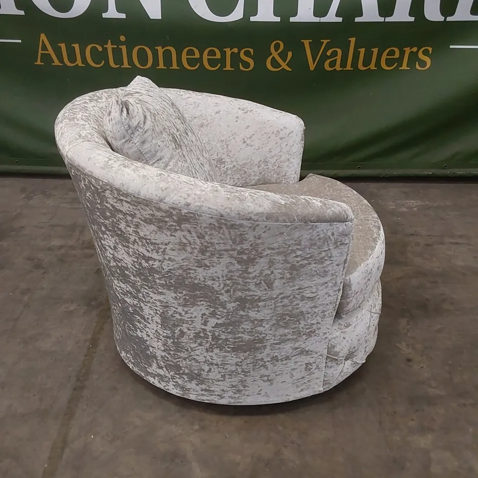 QUALITY DESIGNER CRUSHED VELVET 360° SWIVEL CUDDLE CHAIR - SILVER