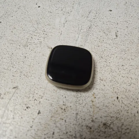 FITBIT VERSA 3 GOLD