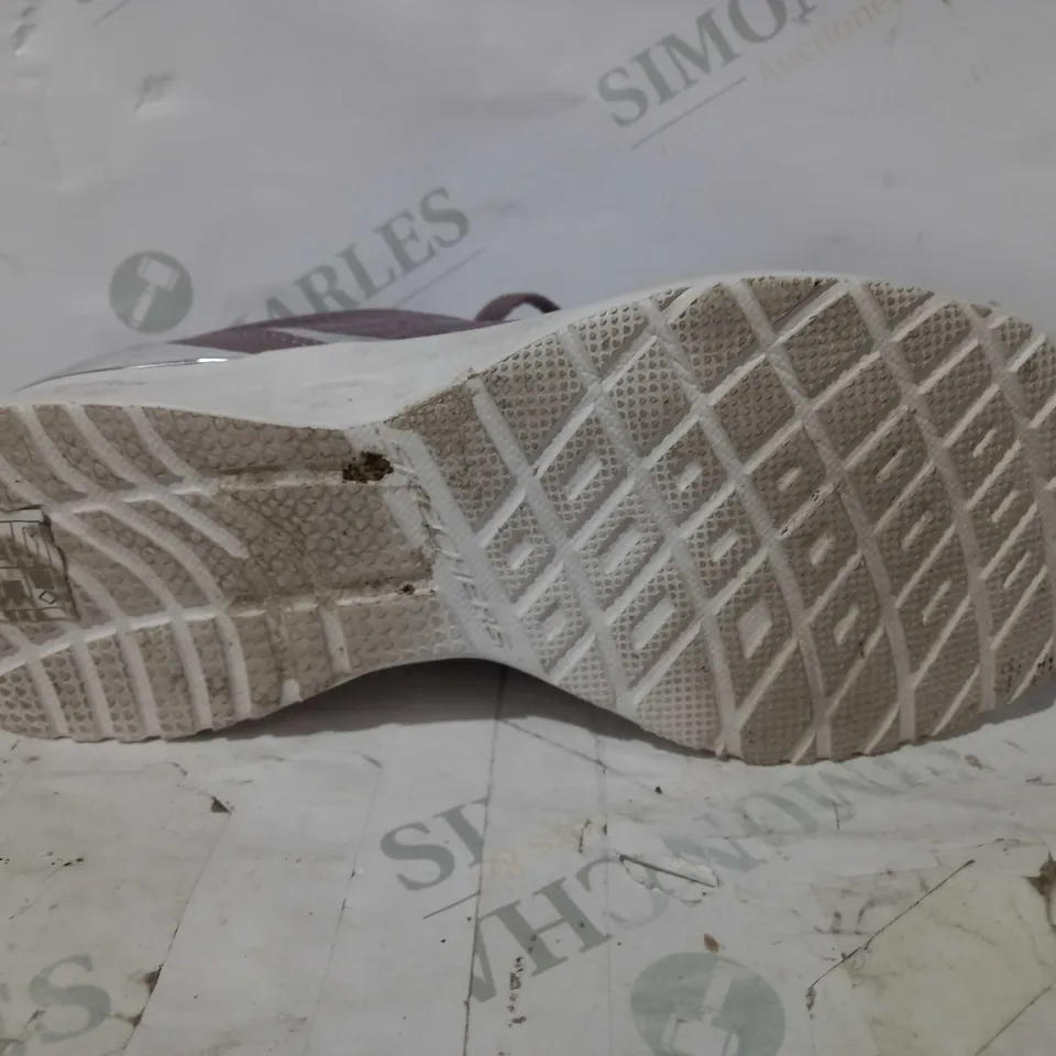 SKECHERS SKECH-AIR CLIP LACE UP TRAINERS IN LAVENDER UK SIZE 6