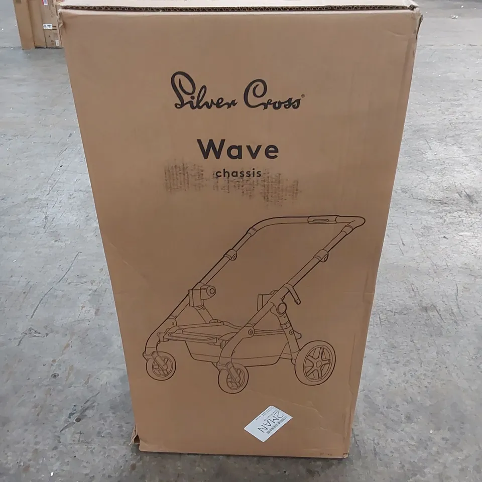 BOXED SILVER CROSS WAVE CHASSIS - ONYX (1 BOX)