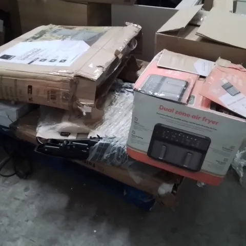 PALLET OF ASSORTED HOUSEHOLD GOODS AND PRODUCTS TO INCLUDE;AIR FRYER,GRAVITY CHAIRS,CAMPING CHAIRS