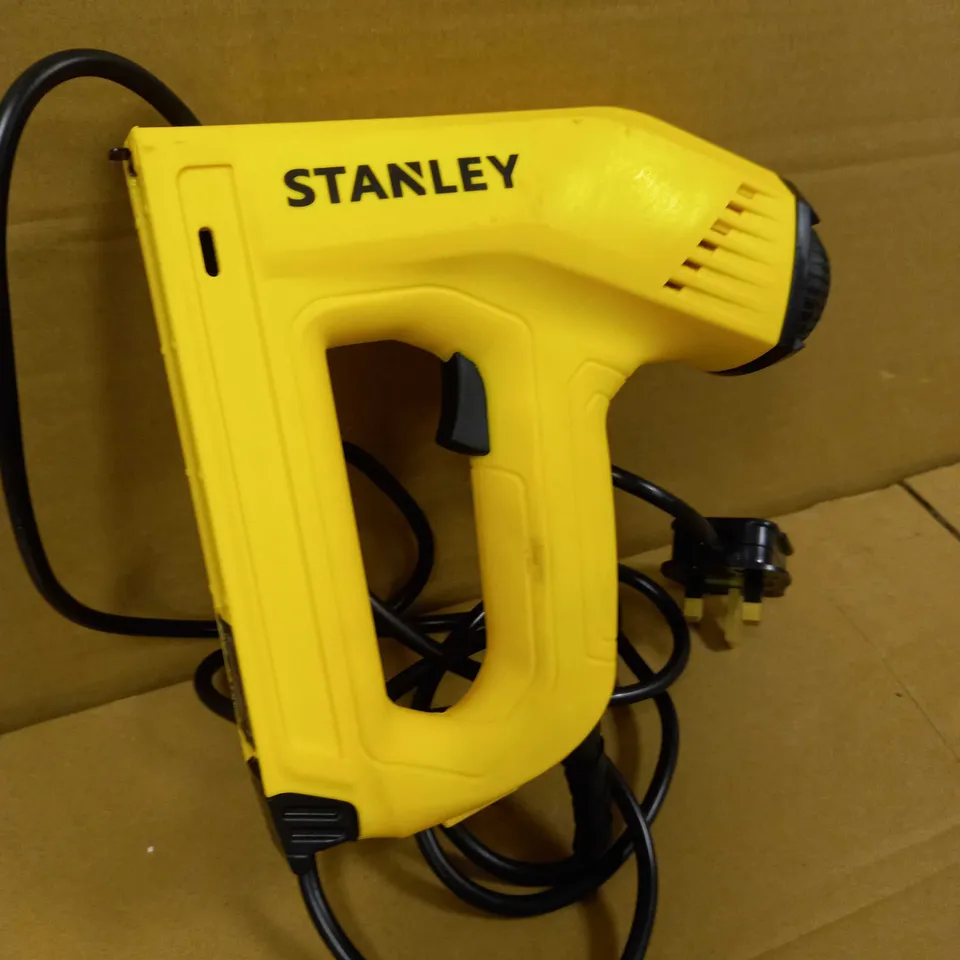 STANLEY 0-TRE550 ELECTRIC STAPLE/NAIL GUN