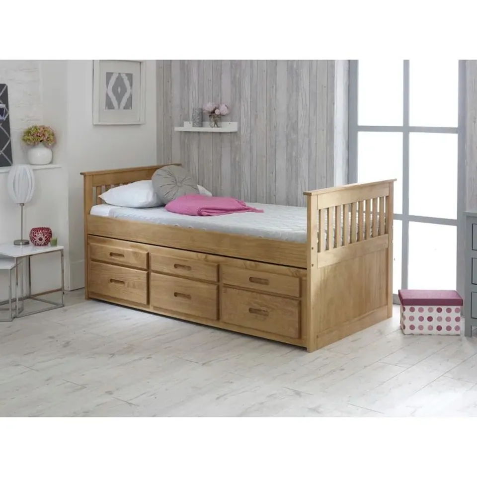 BOXED DESIGNER MATES & CAPTAIN THUNDER SINGLE BED FRAME