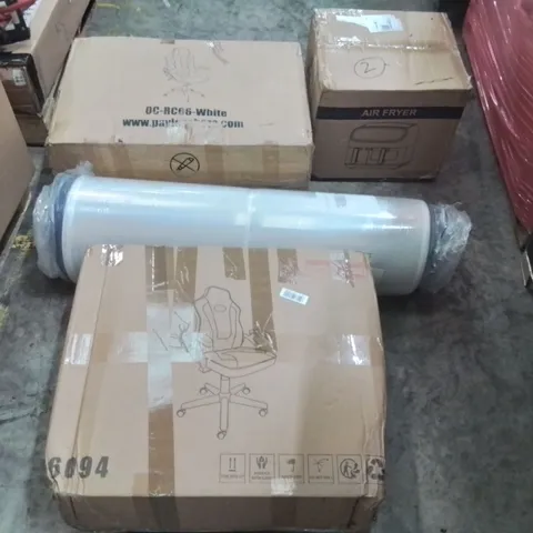 PALLET OF ASSORTED ITEMS INCLUDING: GAMING CHAIRS, BAGGED AND ROLLED MATTRESS, AIR FRYER ECT