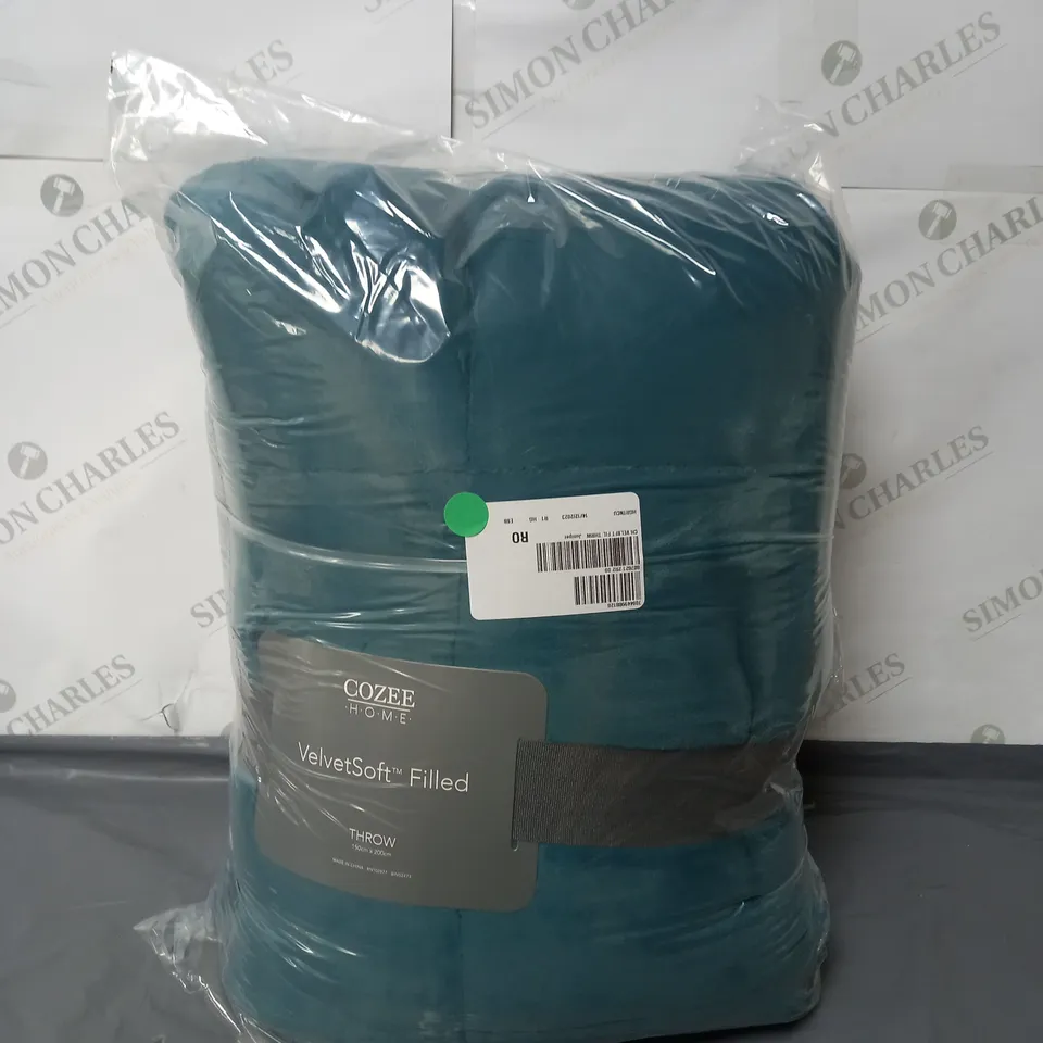 COZEE HOME VELVET SOFT FILLED THROW 