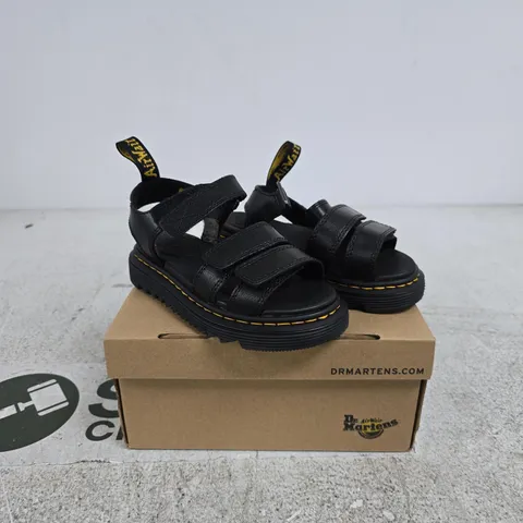 DR MARTENS KLAIRE J BLACK CHILDRENS SANDAL KIDS SIZE 10
