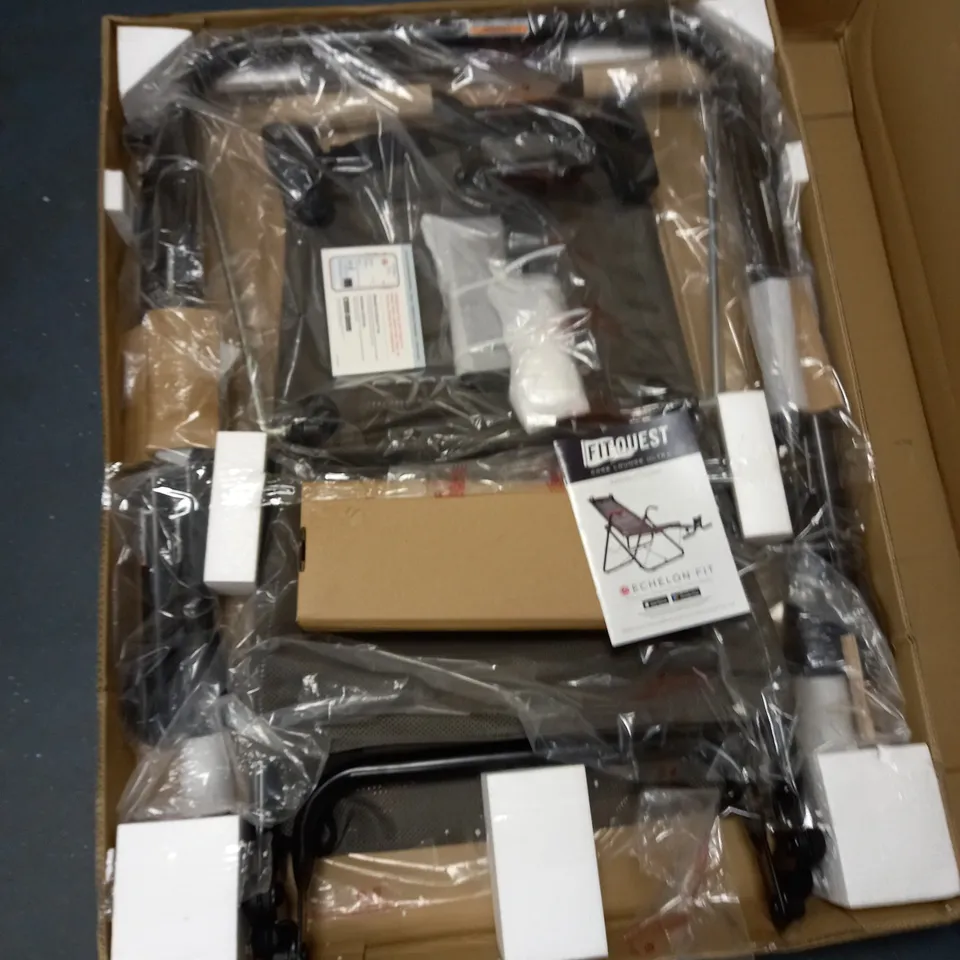 FITQUEST CORE LOUNGER FOLDABLE WORKOUT CHAIR - COLLECTION ONLY