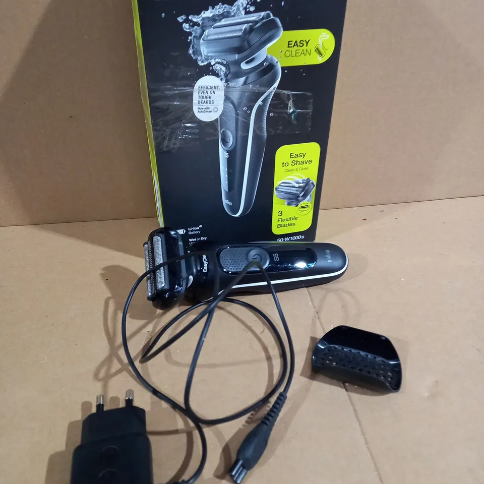 BRAUN SERIES 5 ELECTRIC SHAVER