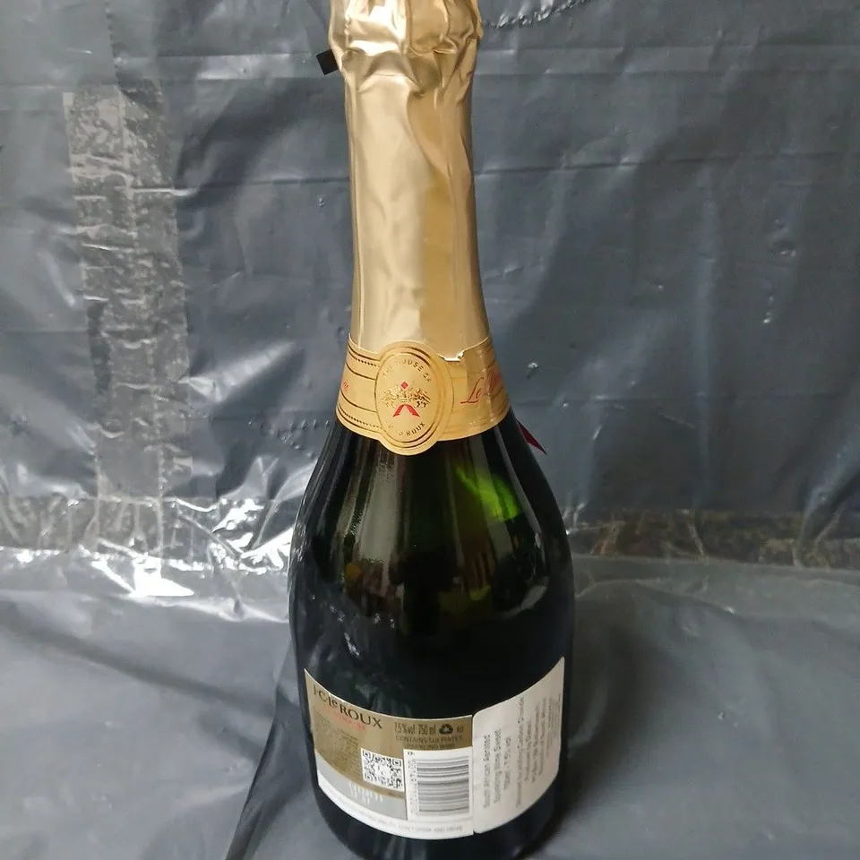 Le Roux South African Aerated Sparkling Wine - Sweet, 750ml