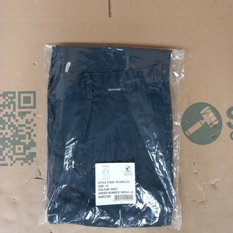 BAGGED BLACK KNIGHT WORKWEAR TROUSERS IN NAVY SIZE 12