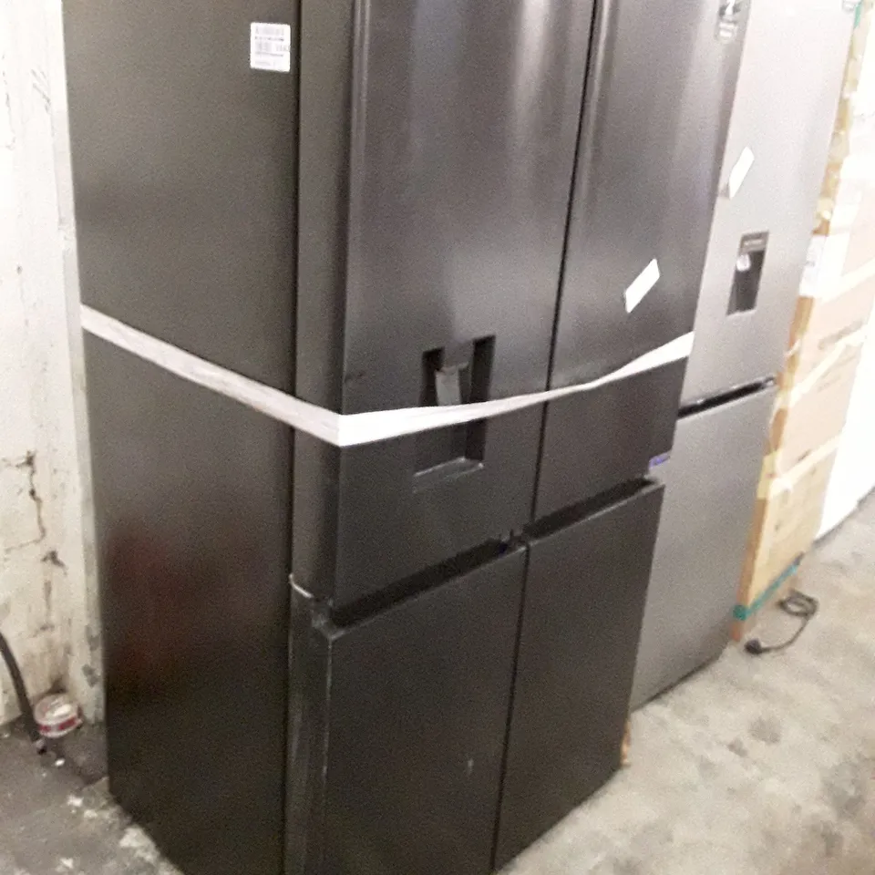 HISENSE RQ758N4SWFE PUREFLAT 90CM CROSS DOOR, AMERICAN FRIDGE FREEZER - BLACK STAINLESS STEEL