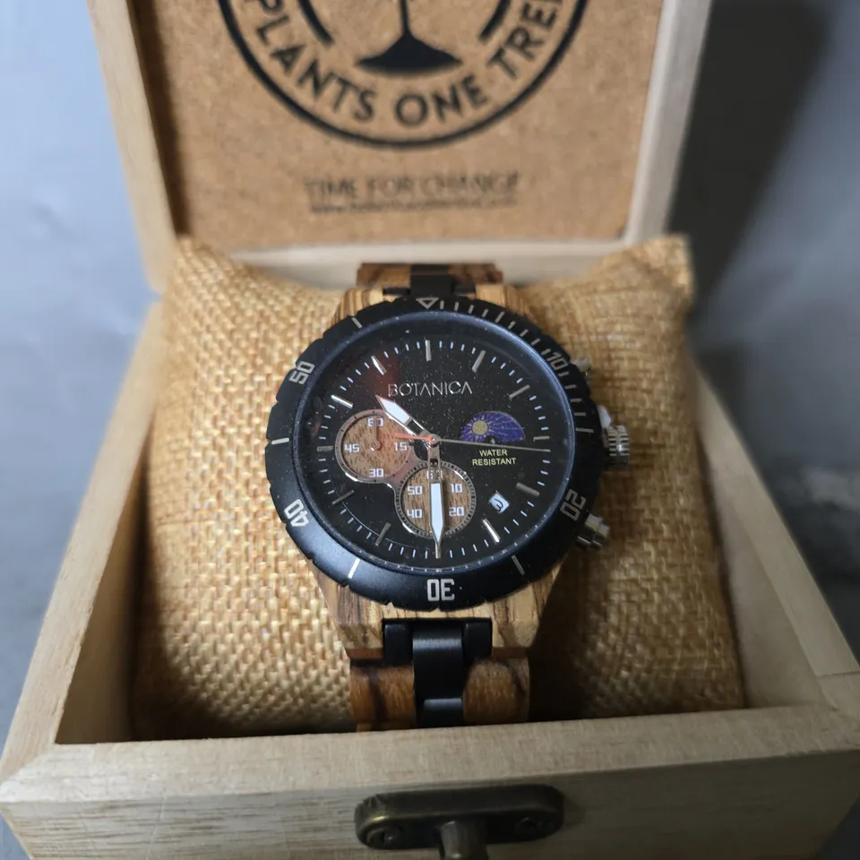 BOXED BATANICA EUROPA ZEBRAWOOD WATCH