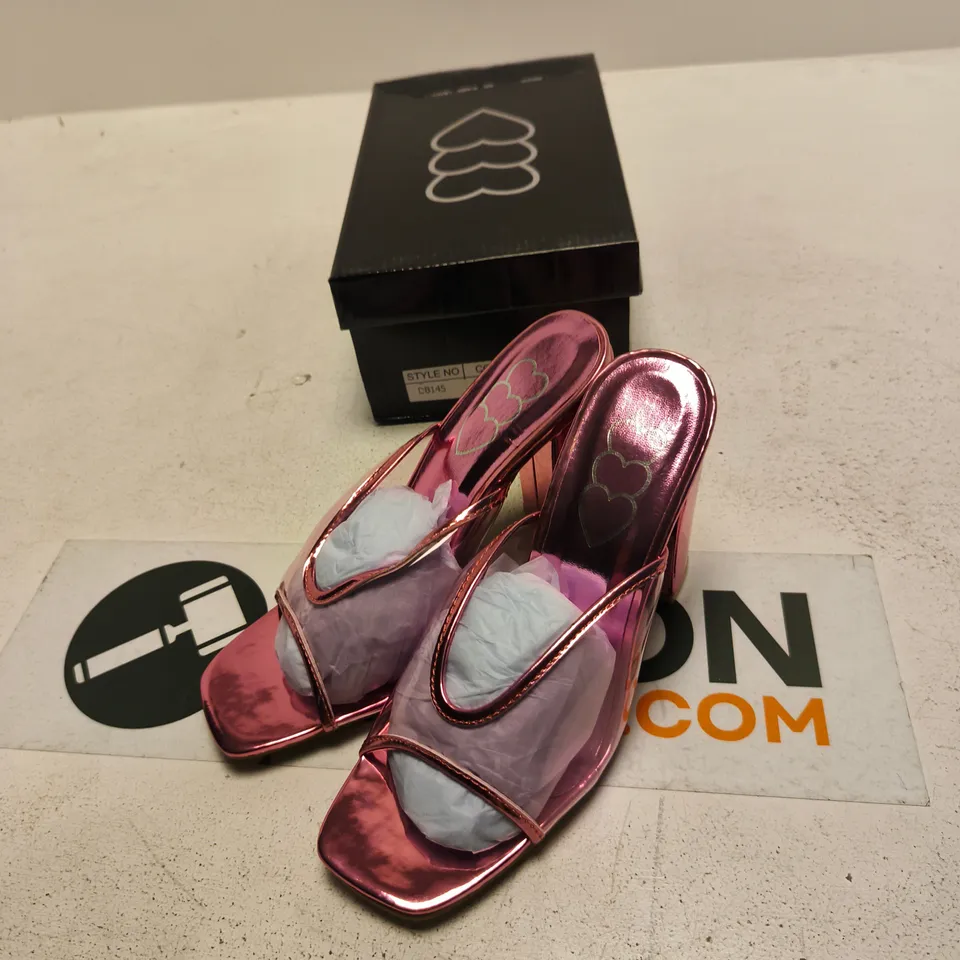 WOMEN'S PINK METALLIC SLIP-ON HEELED SANDALS – UK 5 (EU 38) – STYLE NO DB145