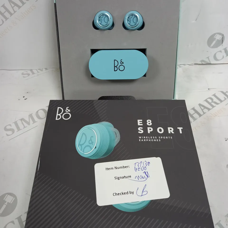 BOXED BANG & OLUFSEN BEOPLAY E8 SPORT TWS EARPHONES - BLUE