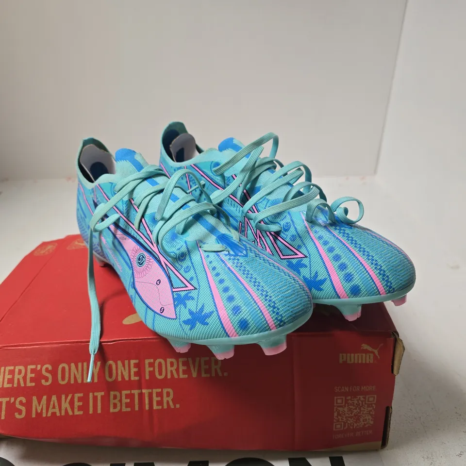 PUMA AQUA/PINK DELIGHT/OCEAN DIVE UK 10 FOOTBALL BOOTS BOXED