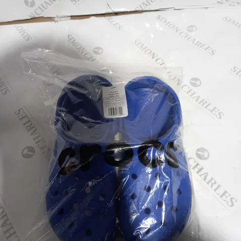 UNBOXED CLASSIC CROC BLUE BOLT UK M10/W11
