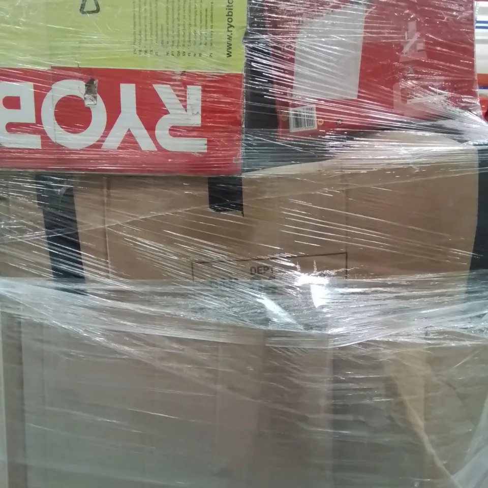 PALLET OF APPROXIMATELY 20 UNPROCESSED RAW RETURN HOUSEHOLD AND ELECTRICAL GOODS TO INCLUDE;
