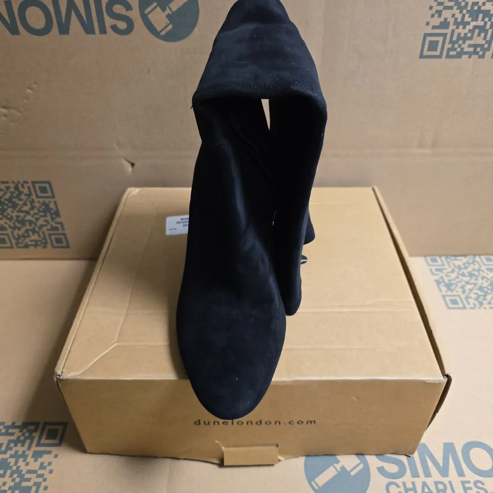 BOXED PAIR OF DUNE WF SIMP STRETCH KNEE BOOTS IN BLACK SUEDE MIX - SIZE 8