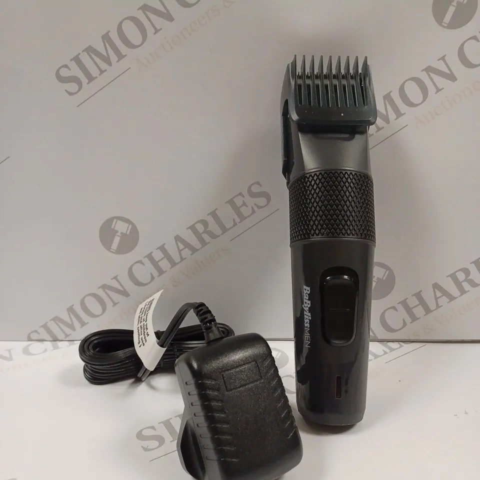 BABYLISS MEN SHAVER IN BLACK