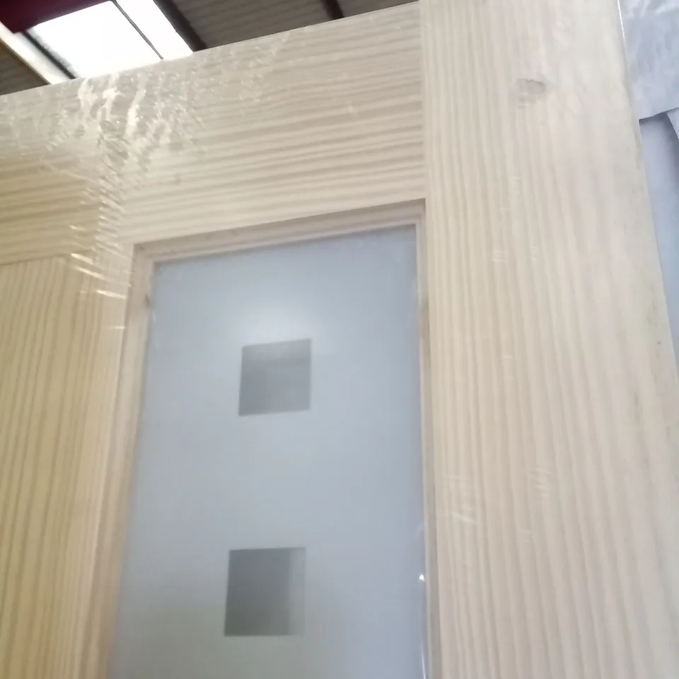 2040 X 826MM VERTICAL 2 PANEL CLEAR PINE GLAZED INTERNAL DOOR 