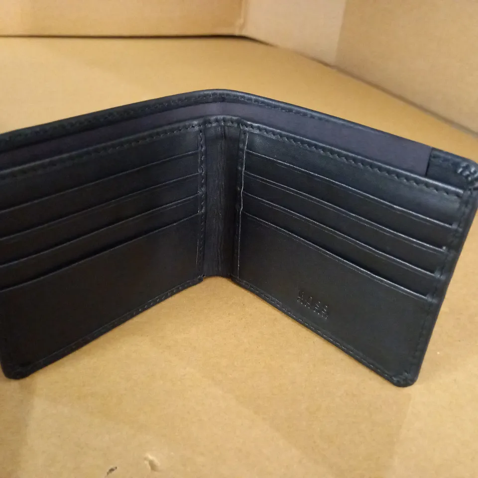 HUGO BOSS BLACK WALLET