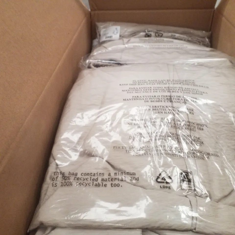 BOX CONTAINING APPROXIMATELY 28X BRAND NEW JD WILLIAM'S CARGO PALAZZO- COLOUR STONE - SIZE 18
