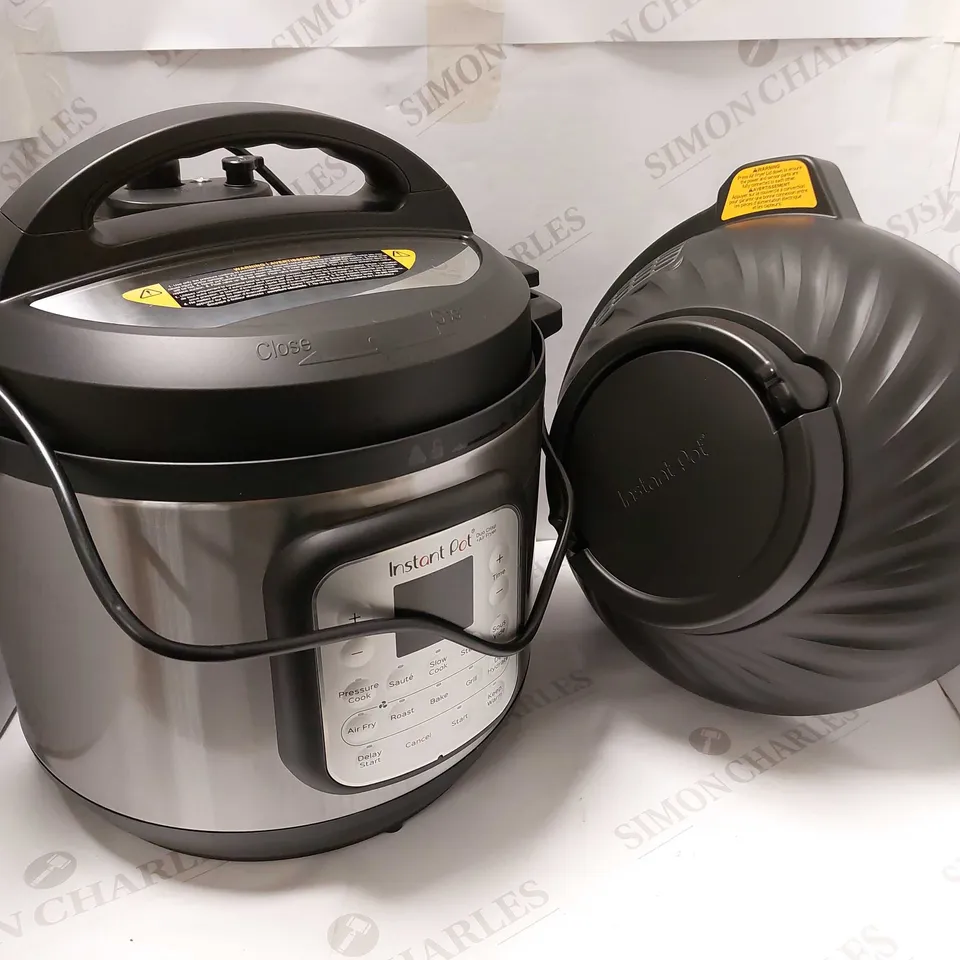 INSTANT POT DUO CRISP + AIR FRYER PRESSURE COOKER