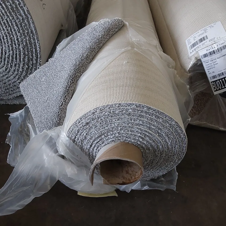 ROLL OF QUALITY HERITAGE EXQUISITE AB CARPET // APPROX SIZE: 7 X 5m