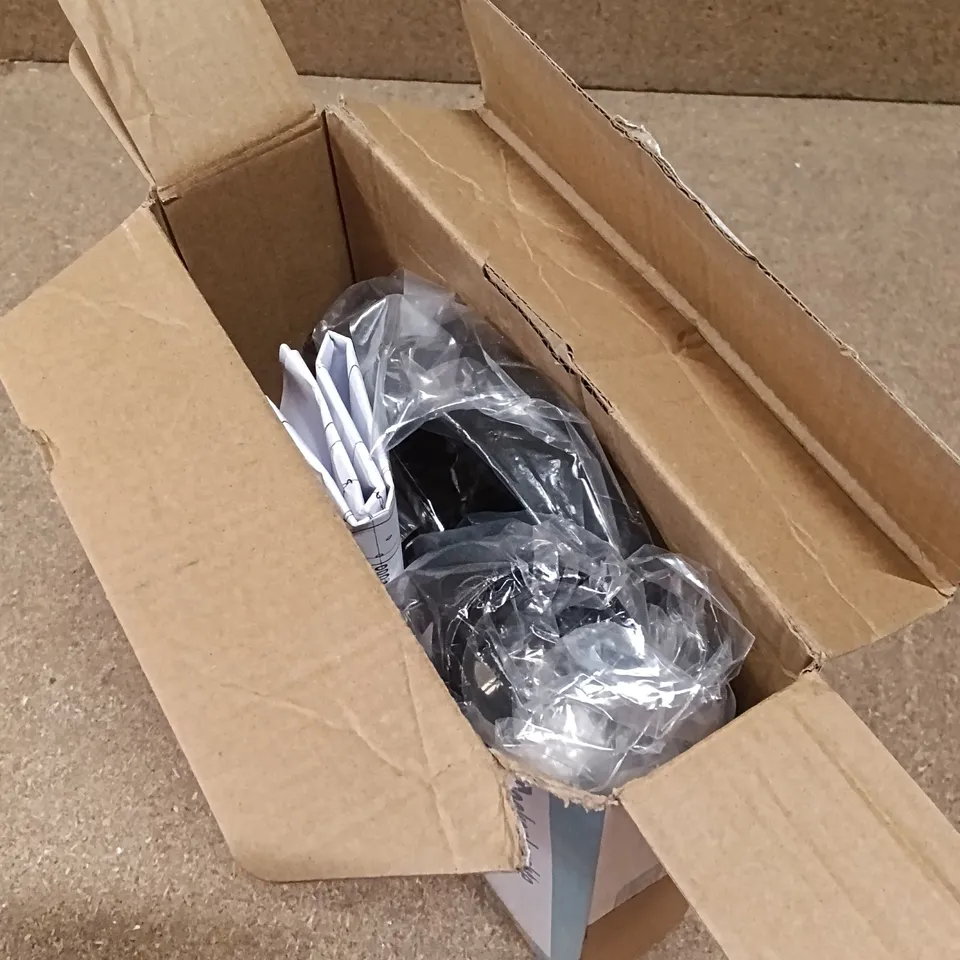 BOXED CEILING LIGHT WITH 3 LIGHTS - BLACK 