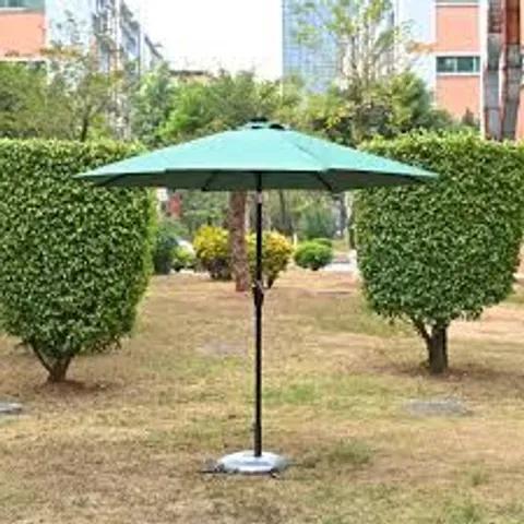 BOXED BLISS AND BEYOND PATIO UMBRELLA WITH LED LIGHT